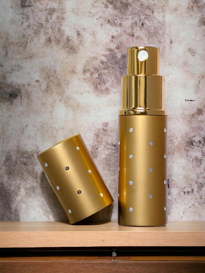 Elegant gold 8ml atomizer with silver dots