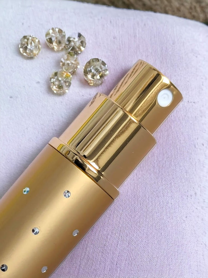 Elegant gold 8ml atomizer with silver dots