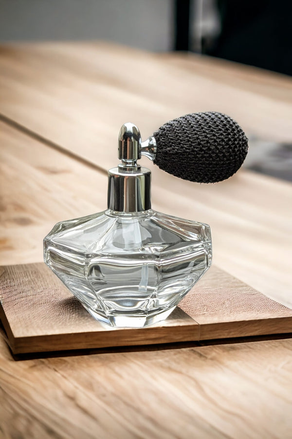 Octo shaped clear glass atomizer