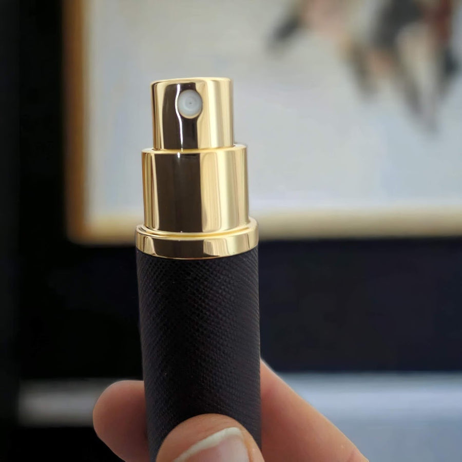 The Essential Atomizer Saffiano Real Leather with Gold 8ml Fragrance Atomizer